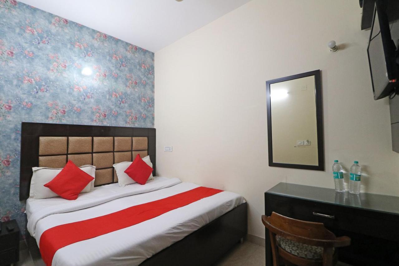 Hotel Westend Holiday Home 5 Mint From Nizamuddin Railway Station Nowe Delhi Zewnętrze zdjęcie